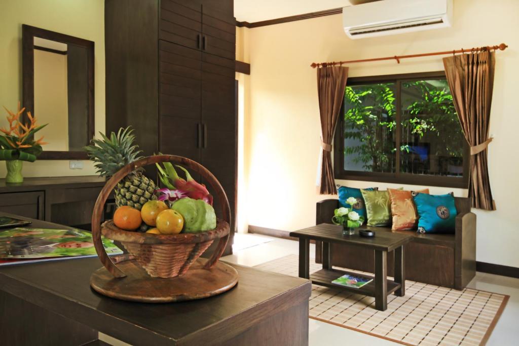 The Villa Laemhin Lagoon Resort Phuket Δωμάτιο φωτογραφία