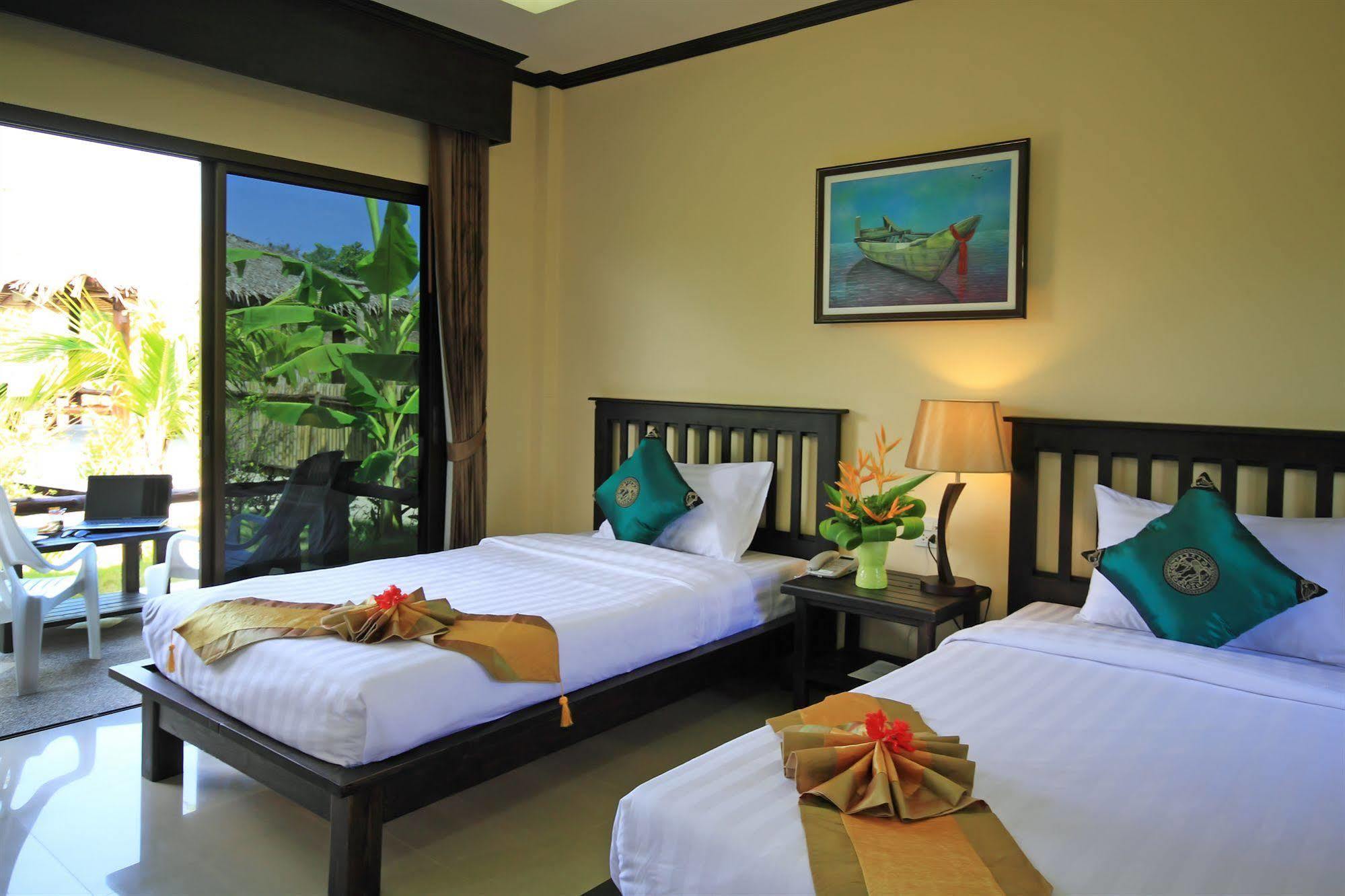 The Villa Laemhin Lagoon Resort Phuket Εξωτερικό φωτογραφία