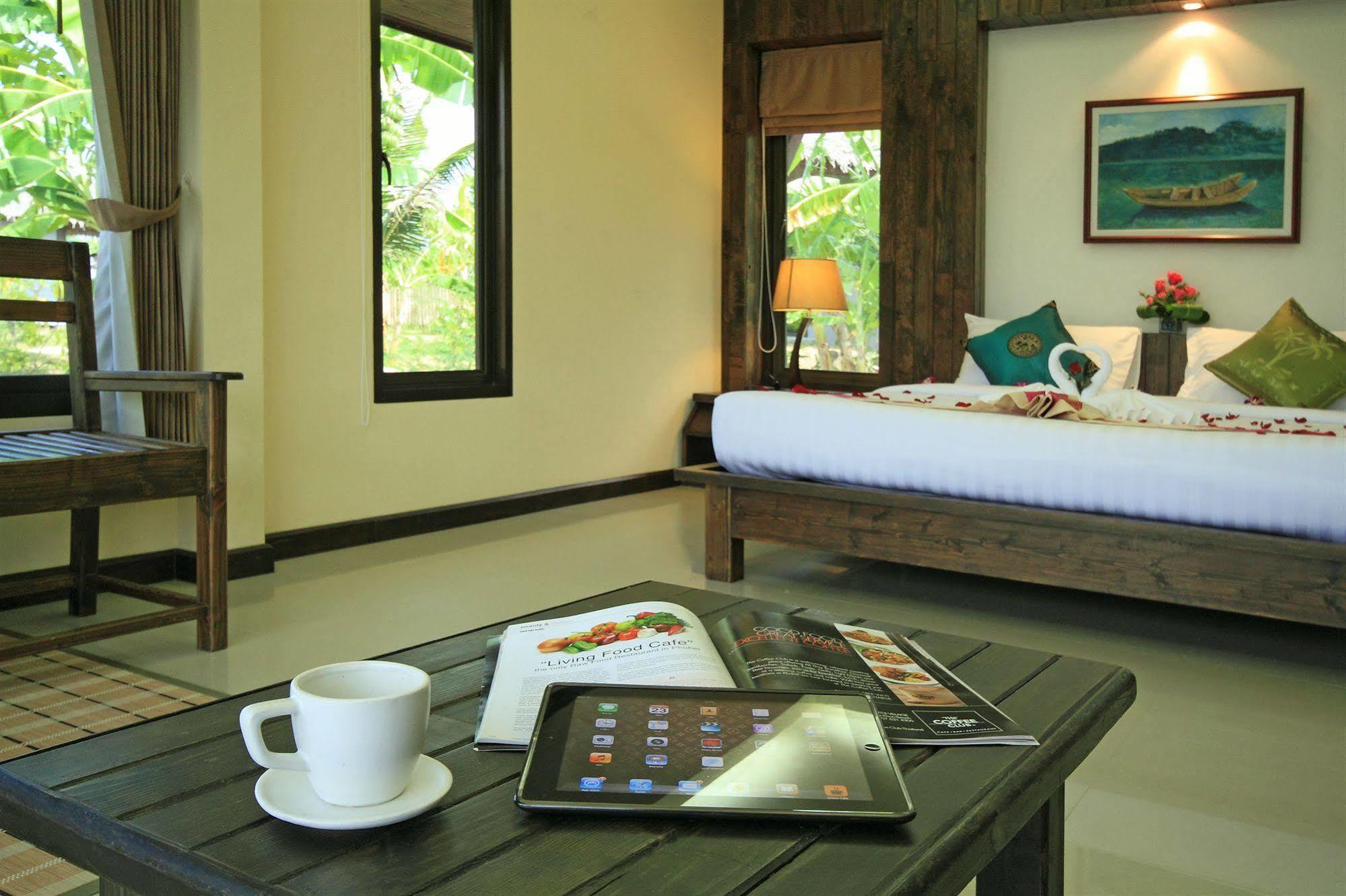 The Villa Laemhin Lagoon Resort Phuket Εξωτερικό φωτογραφία